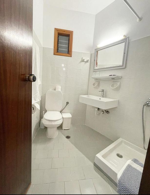 Quadruple Room with Sea View image 2
