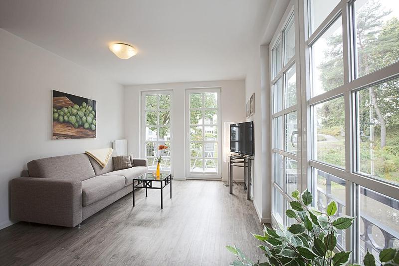 Apartment with Lake View image 1