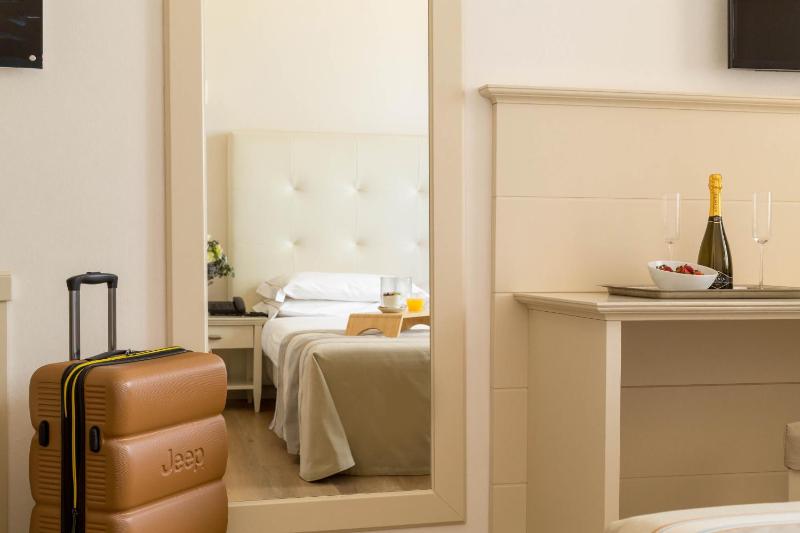Double or Twin Room with Side Sea View image 4