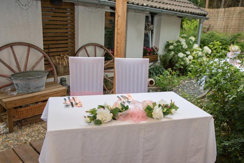 Two-Bedroom Chalet image 4