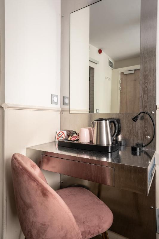 Superior Double Room image 1