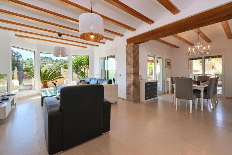 Holiday Home image 4
