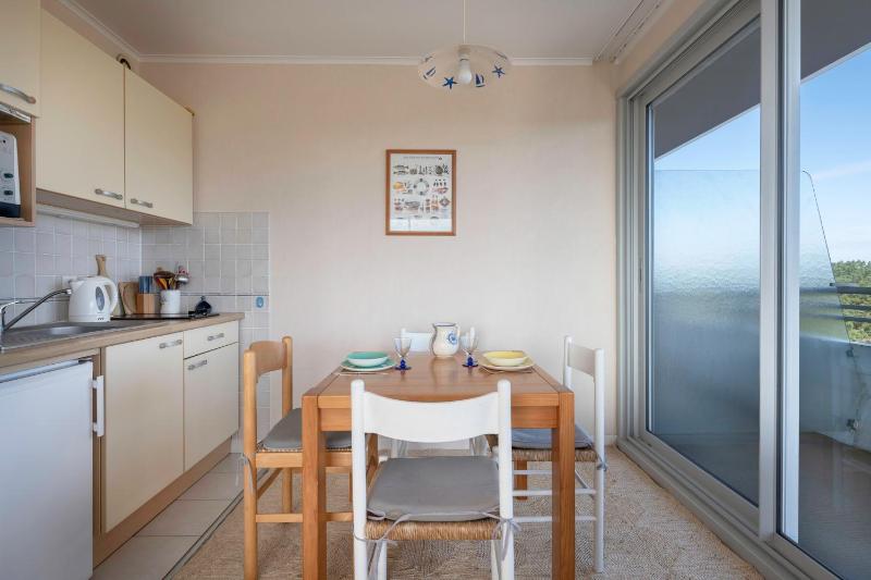 Appartement à 150m de la plage - image 2