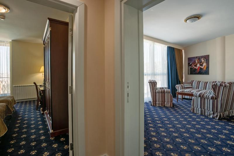 Junior Suite image 1