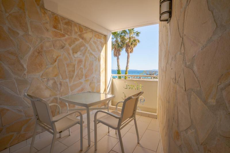Hotel Le Grand Pavois - image 28