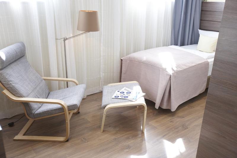 Standard Single Room image 4