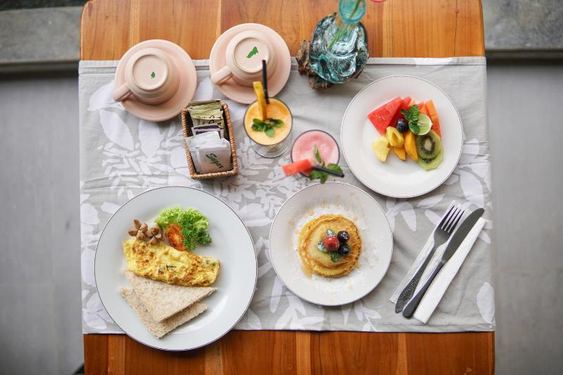 Narada Ubud Suite and Villa - image 4