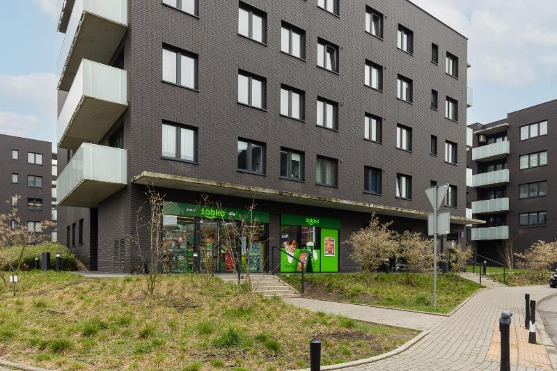 Trendy & Spacious 3-room Apartament Warsaw Wilanów by Noclegi Renters - image 11