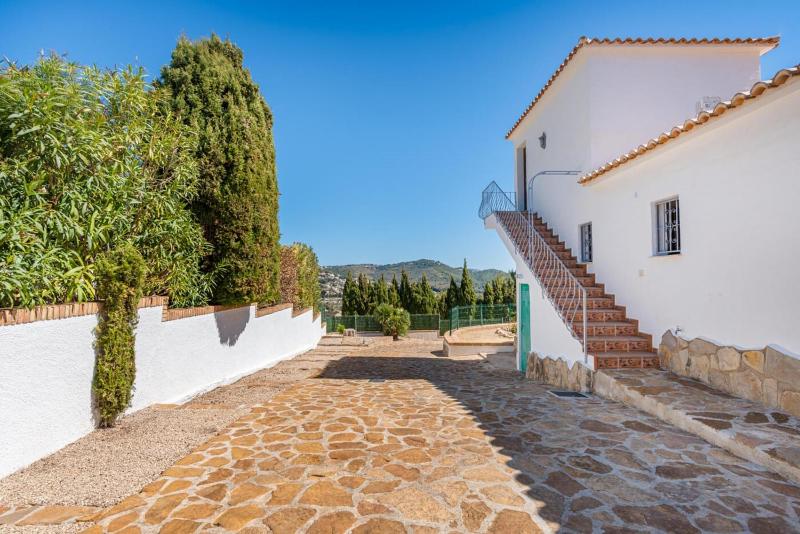 Villa Meile - PlusHolidays - image 20