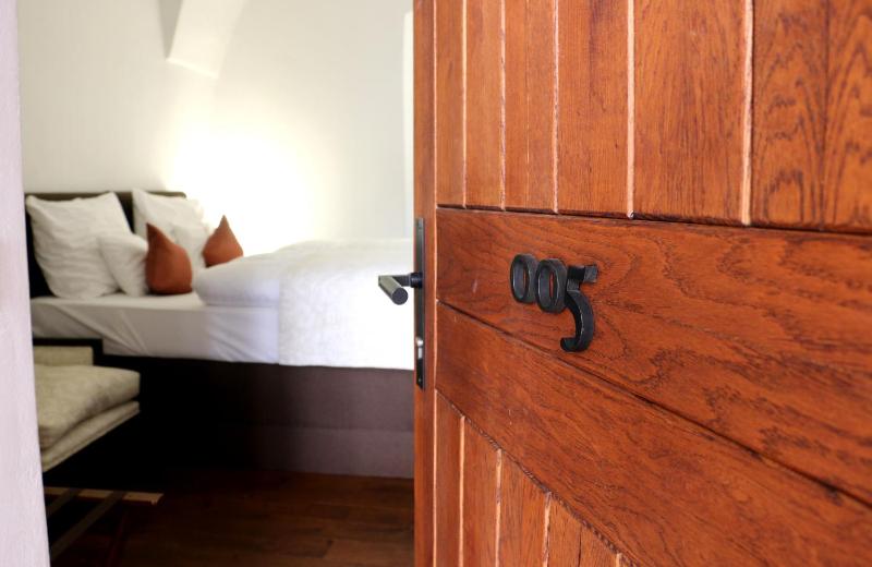 Standard Double Room with Two Double Beds image 4