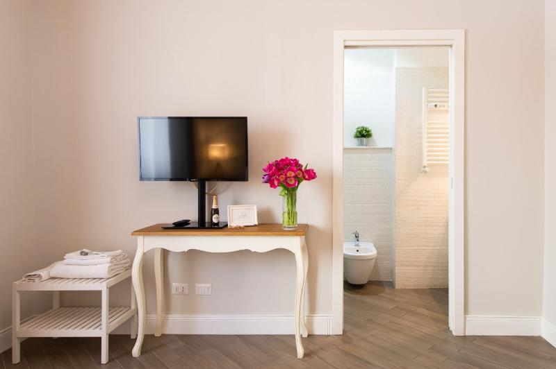 Two-Bedroom House image 3