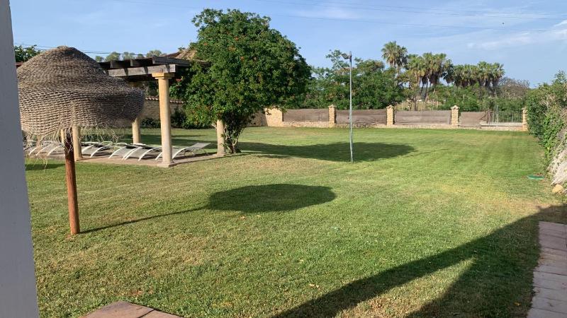 Double Room with Extra Bed image 2