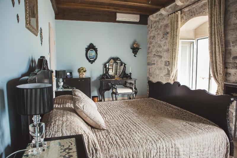 Junior Suite image 2