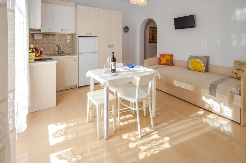 Apartment with Sea View image 4