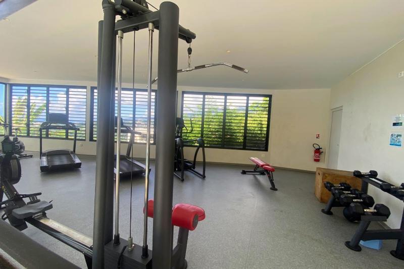 Near Papeete modern apartment with sea view - image 6