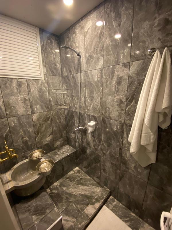 Three-Bedroom Apartment image 4
