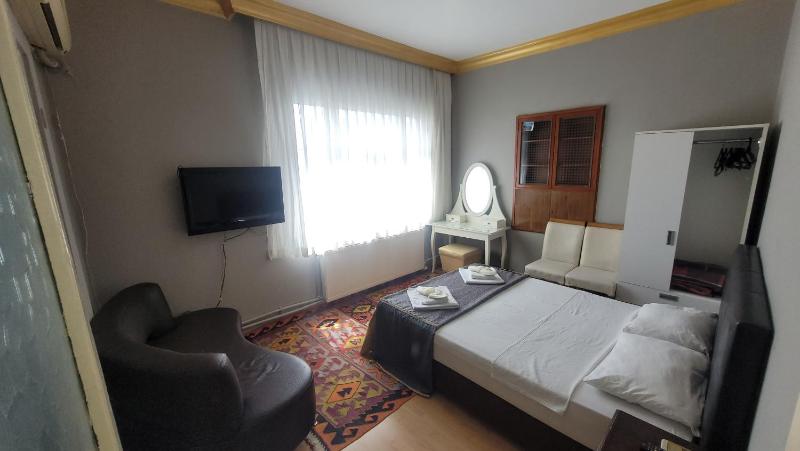 Three-Bedroom Apartment image 1