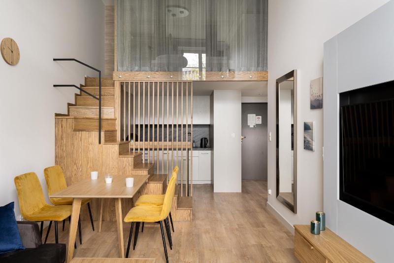 RentPlanet - Bulwar Staromiejski - image 16