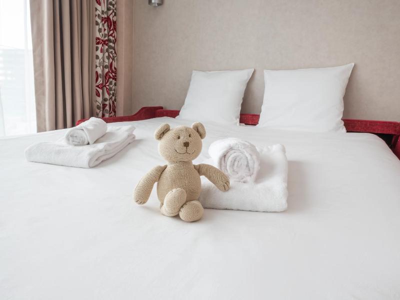 Junior King Suite image 4