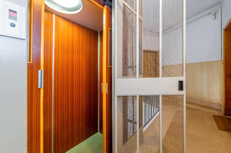 GuestHost - Ospedale Sant'Orsola Pizzardi White Apartment - image 14