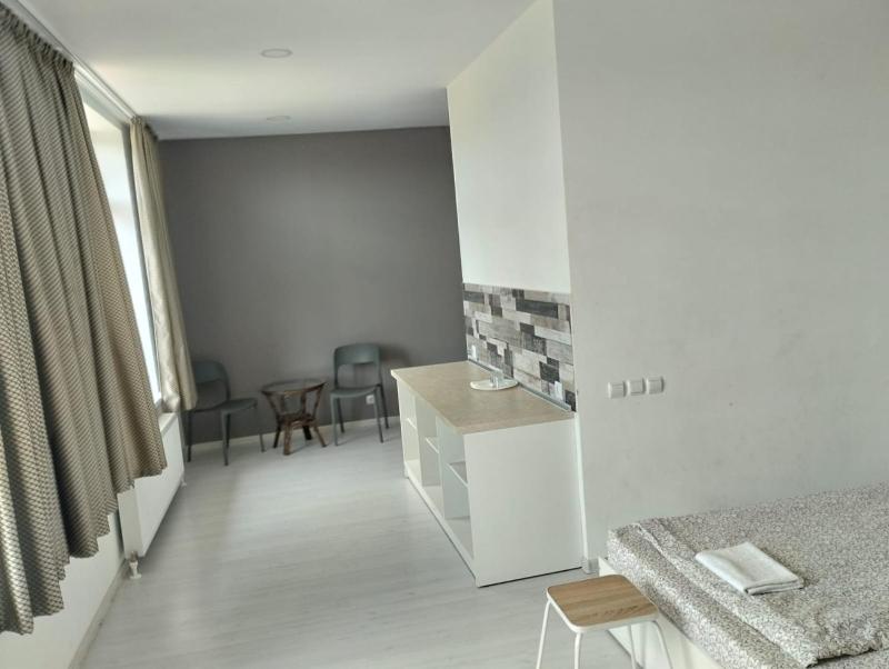 Budget Twin Room image 4