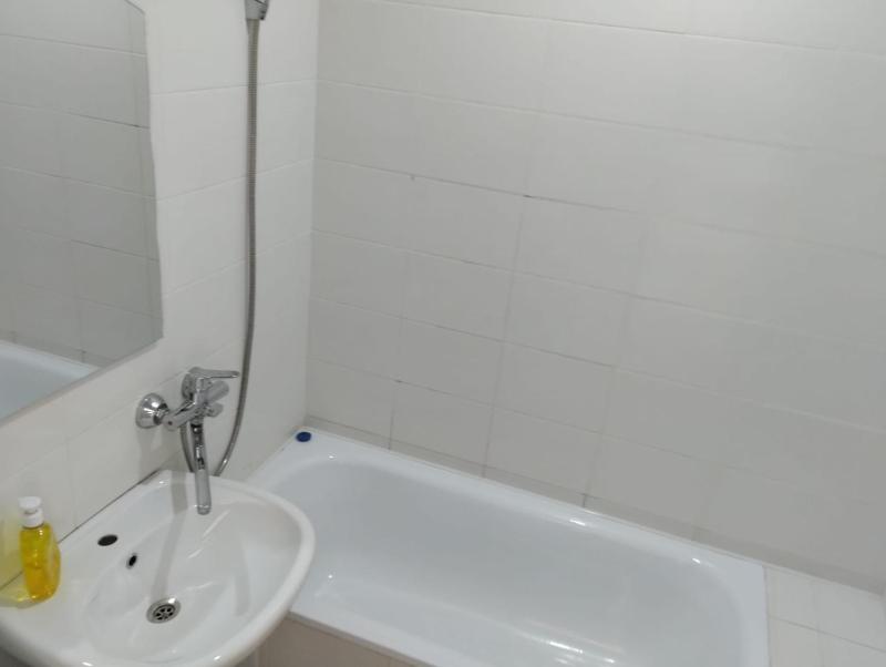 Budget Double Room image 3