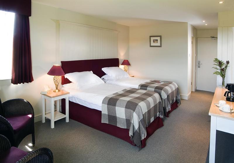 Classic Twin Room (No pets) image 3
