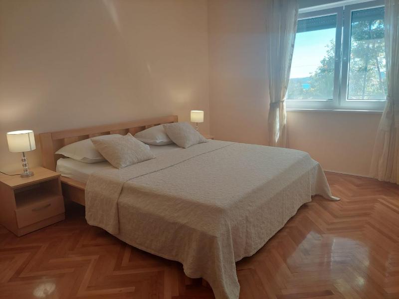One-Bedroom Apartment - Ground Floor image 1