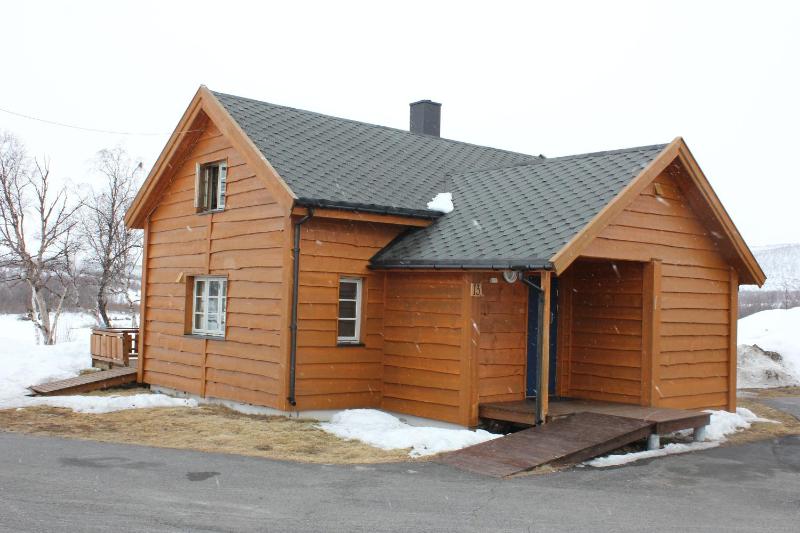 Two-Bedroom House image 2