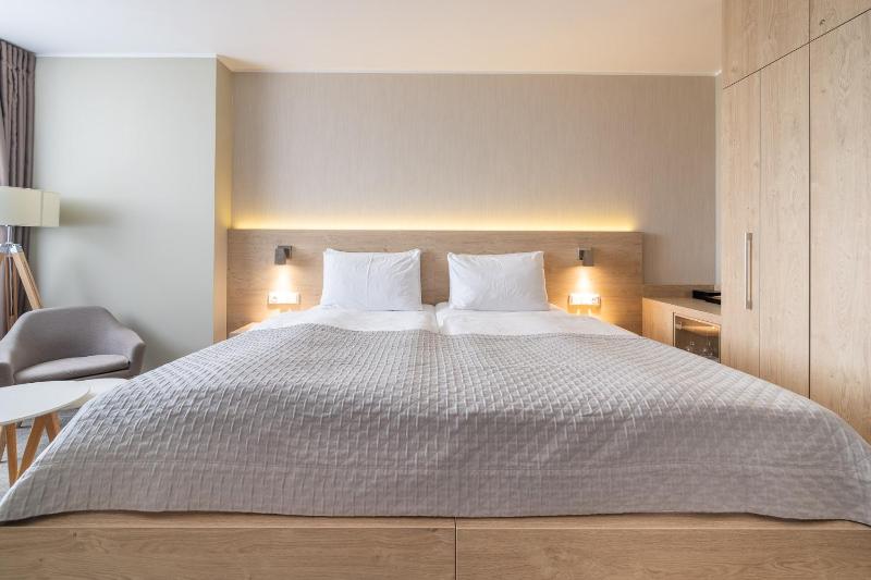 Executive Double or Twin Room image 4