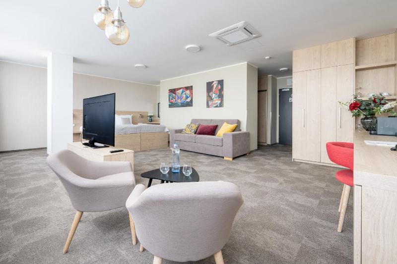 Comfort Suite image 4