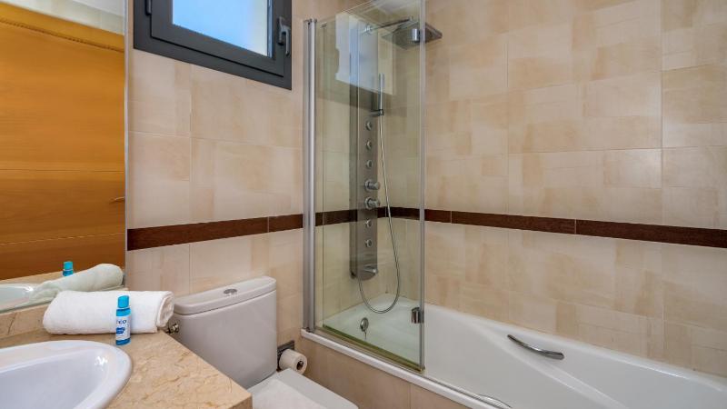 Sea Sun Apt in Mijas by Costarentals - Ref 204 - image 16
