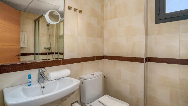 Sea Sun Apt in Mijas by Costarentals - Ref 204 - image 5