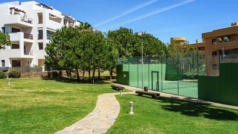 Sea Sun Apt in Mijas by Costarentals - Ref 204 - image 8