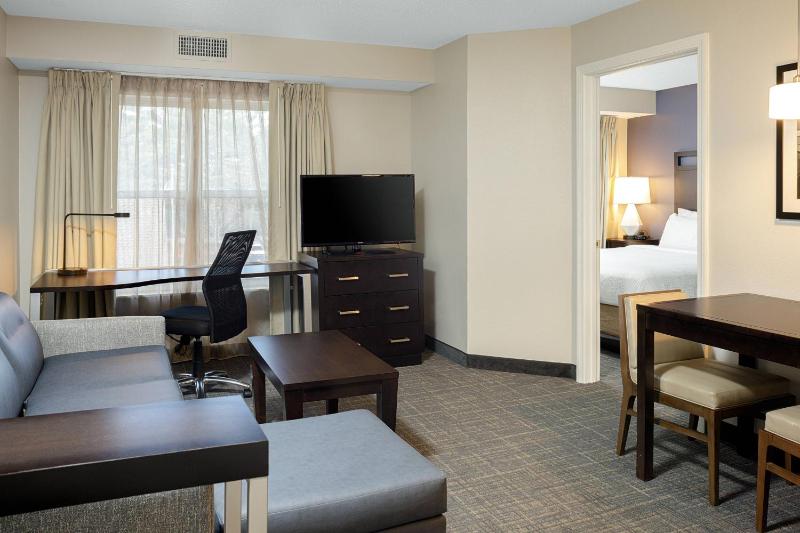 One-Bedroom King Suite with Sofa Bed - Non-Smoking image 1