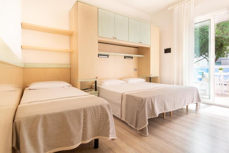 Hotel Ettoral - image 15
