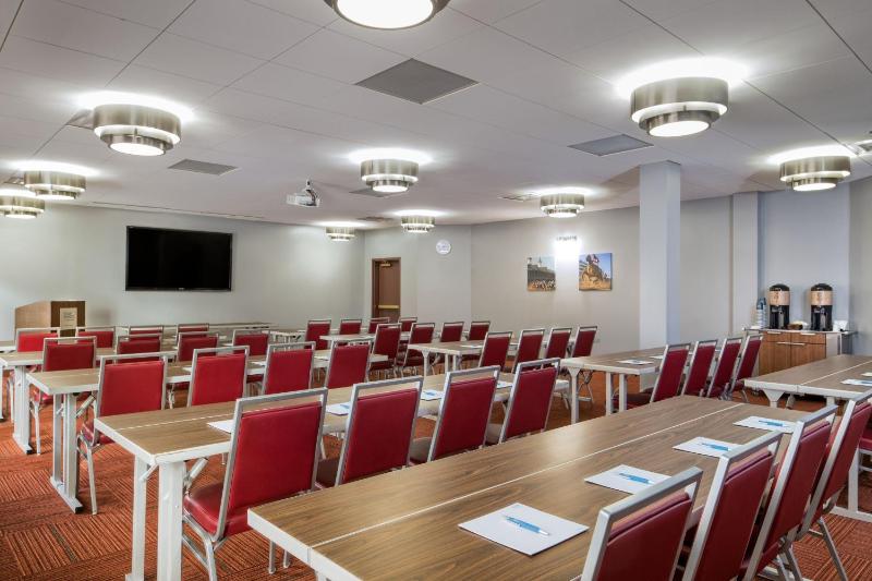 Four Points By Sheraton Louisville Airport - image 34
