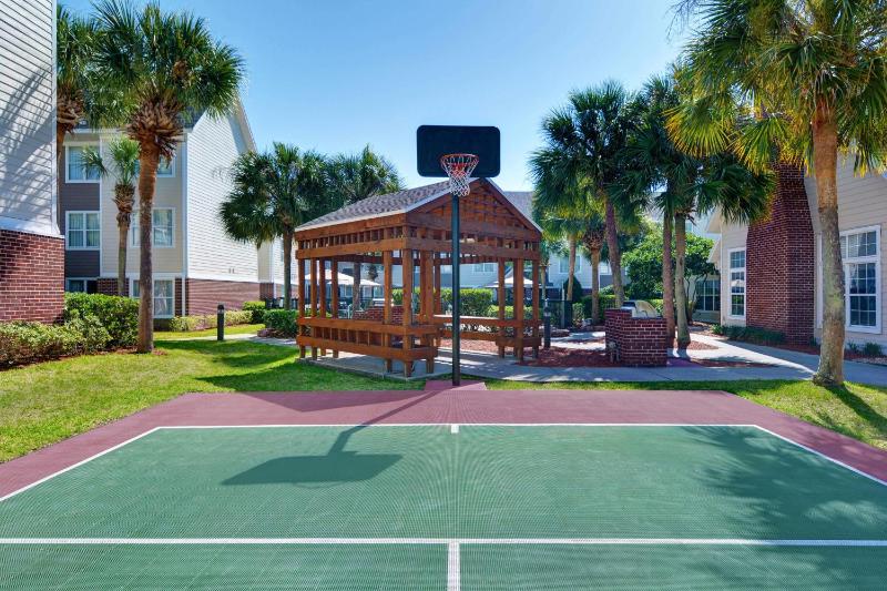 Residence Inn by Marriott Jacksonville Butler Boulevard - image 39