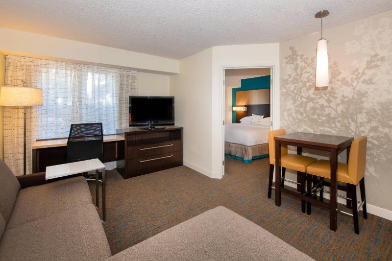 Residence Inn by Marriott Jacksonville Butler Boulevard - image 6