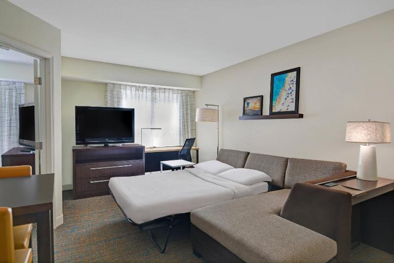 Residence Inn by Marriott Jacksonville Butler Boulevard - image 9