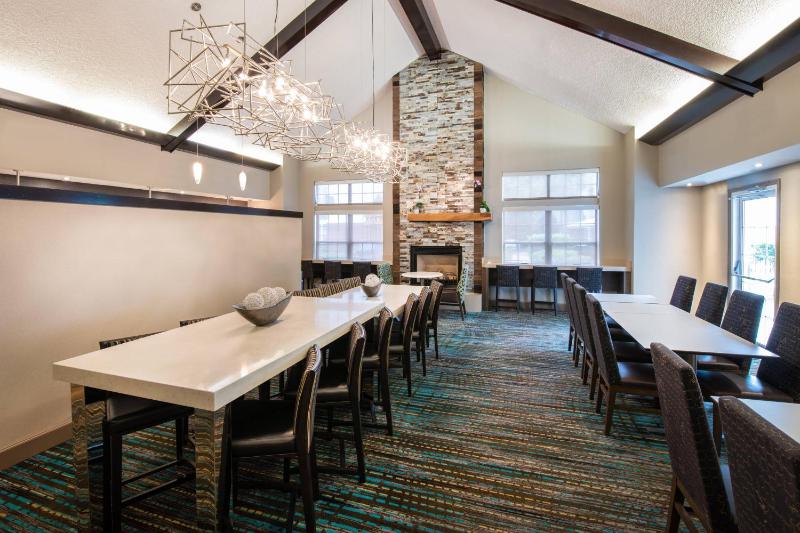Residence Inn by Marriott Jacksonville Butler Boulevard - image 32