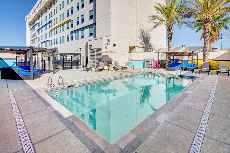 Aloft by Marriott Tucson University - image 29