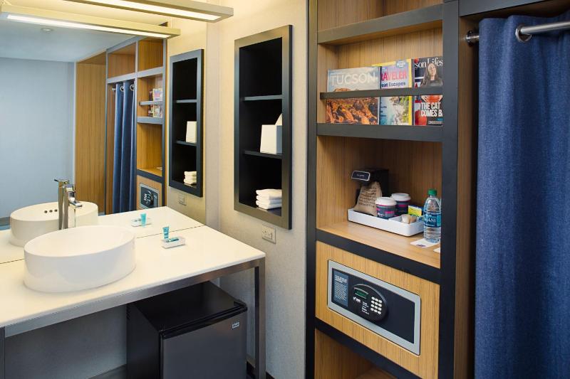 Aloft by Marriott Tucson University - image 32