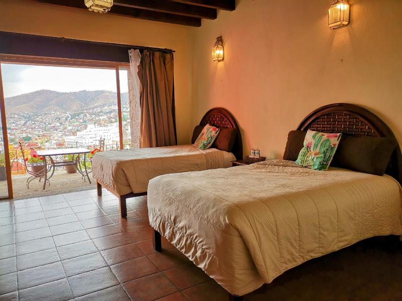 Hotel Chocolate Suites - image 7