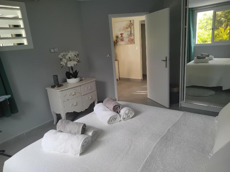 LES NUITS GALANTES VILLA PETREA PISCINE PRIVÉE - image 16