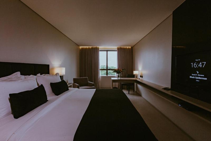 LS Hotel - image 34