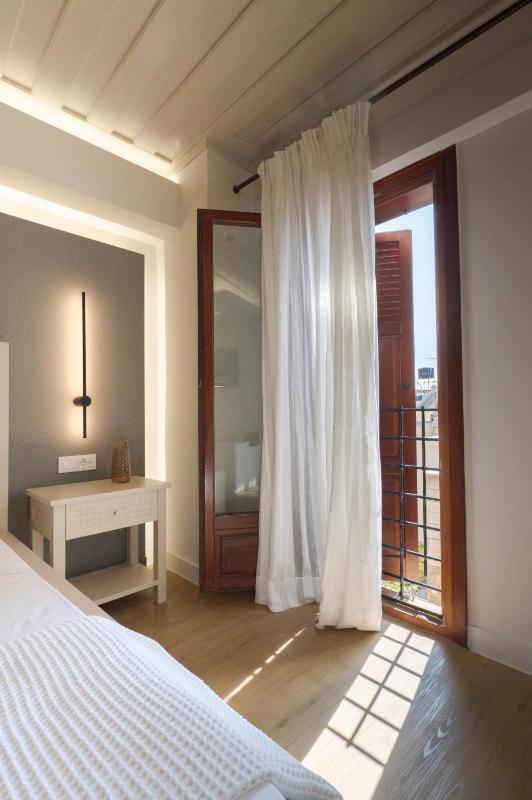 Apartment with Terrace image 3