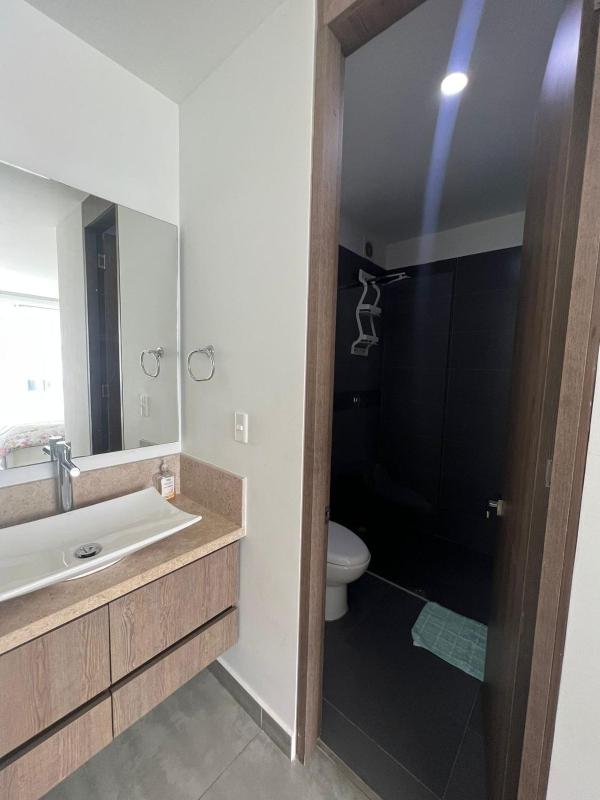 Hermoso apartamento con vista al mar y salida directa a la playa - image 12
