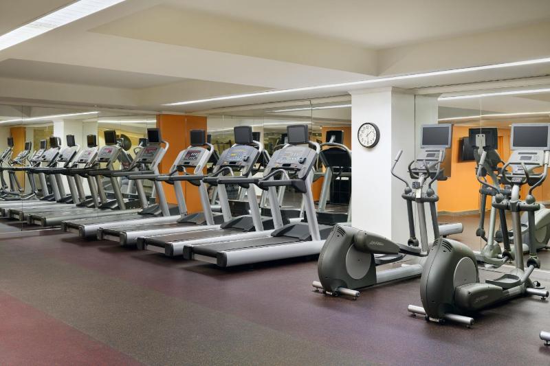 Residence Inn by Marriott Philadelphia Center City - image 16