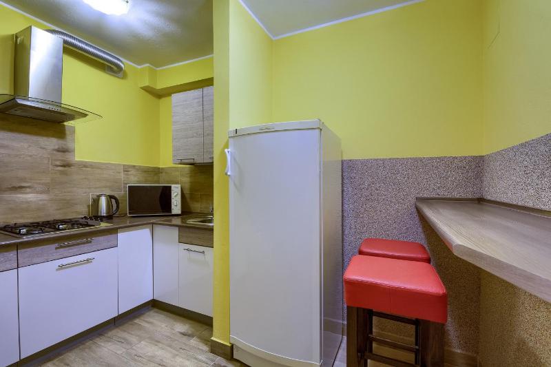 Quadruple Room with Balcony image 1